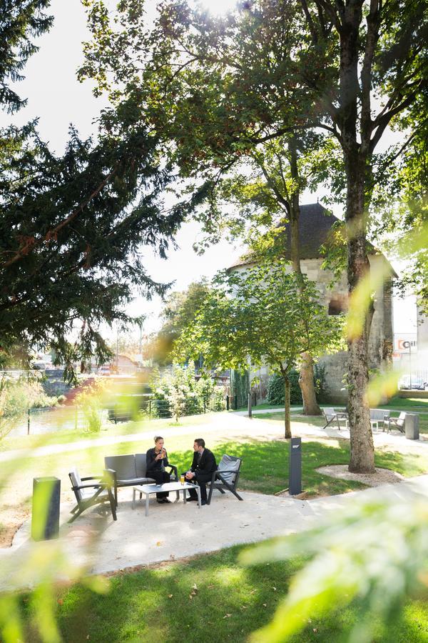 Les Jardins Du Mess Hotel Verdun-sur-Meuse Exterior photo